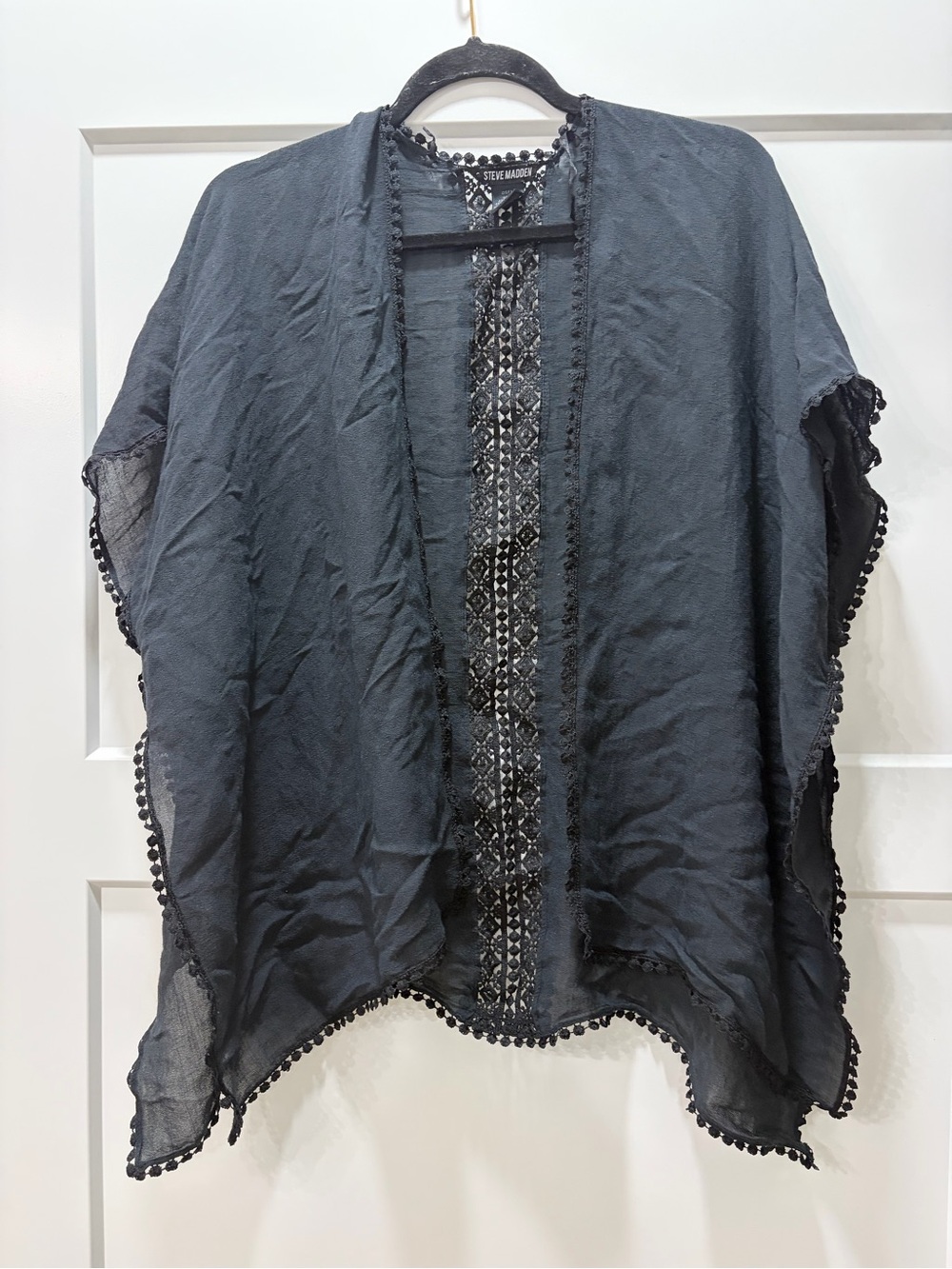 Steve Madden Resortwear Black Kimono Lace Detail Shaw Wrap Cover-Up.